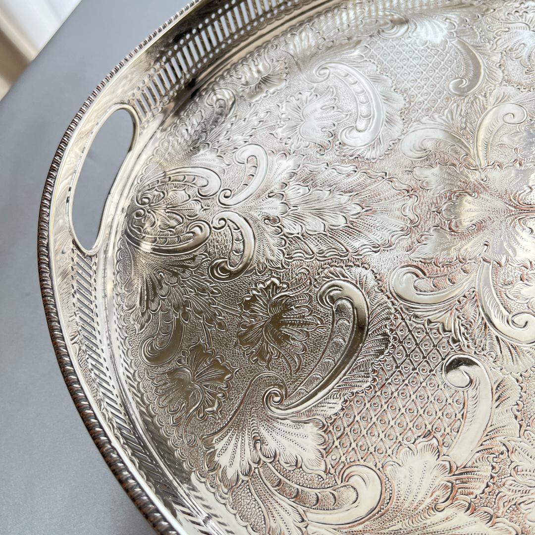 【英国】 ギャラリートレー オーバル型 45cm 　 装飾フット 大型