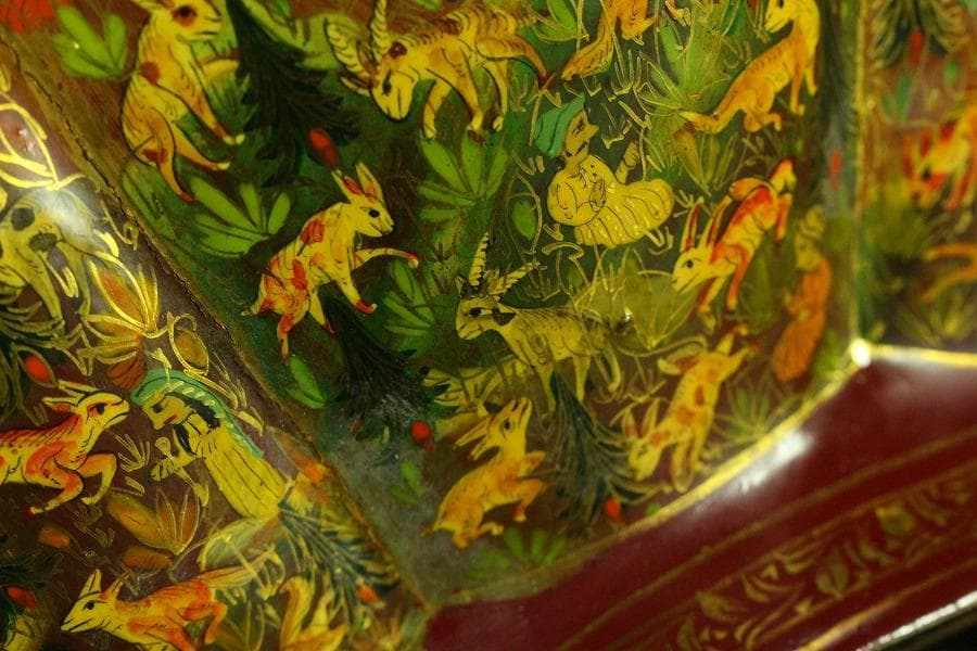 橿原國 細密狩猟更紗紋 変円形 鉢 手描き彩色 作家物 共箱(K-A755)