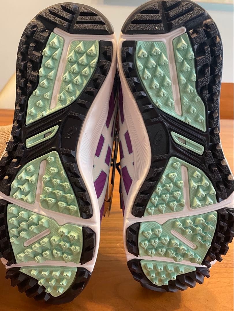 新品未使用 ASICS レディース ゴルフシューズ 24.0cm