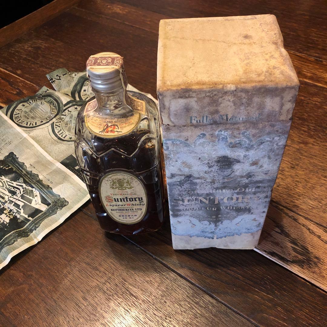K*n様 レア品　箱入り戦前古酒壽屋（サントリー）リキュールウイスキー未開栓品