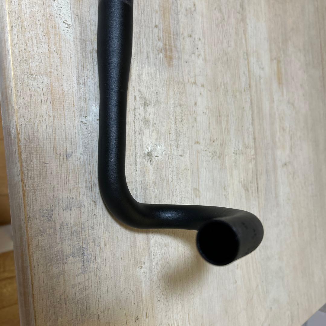 Specialized Aero 104 ブラックハンドル