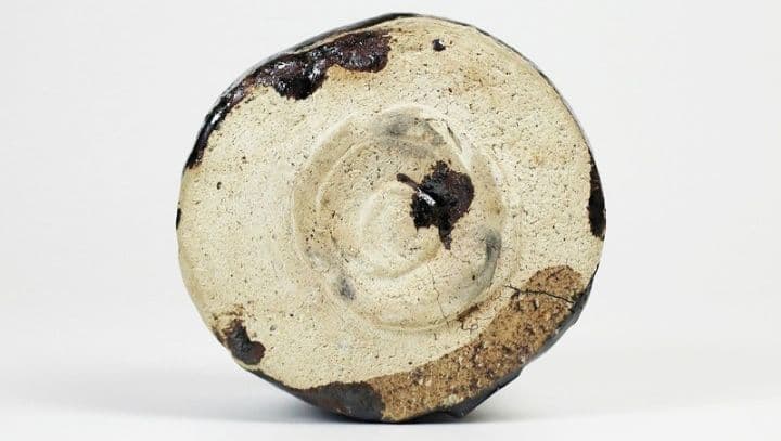 鯉江良二　引出し黒茶碗