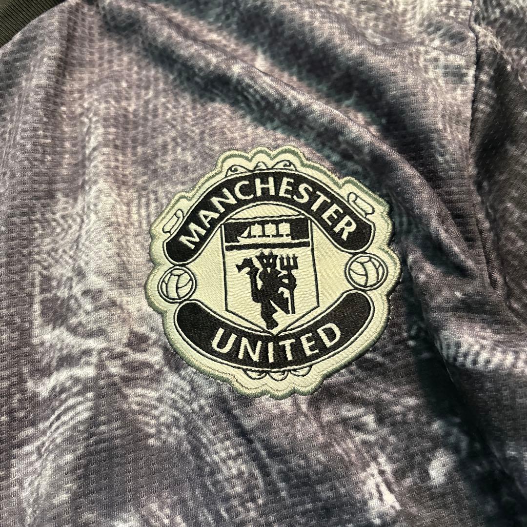 8SM1 【マンチェスターユナイテッド】襟付き　ゲームシャツ　古着used