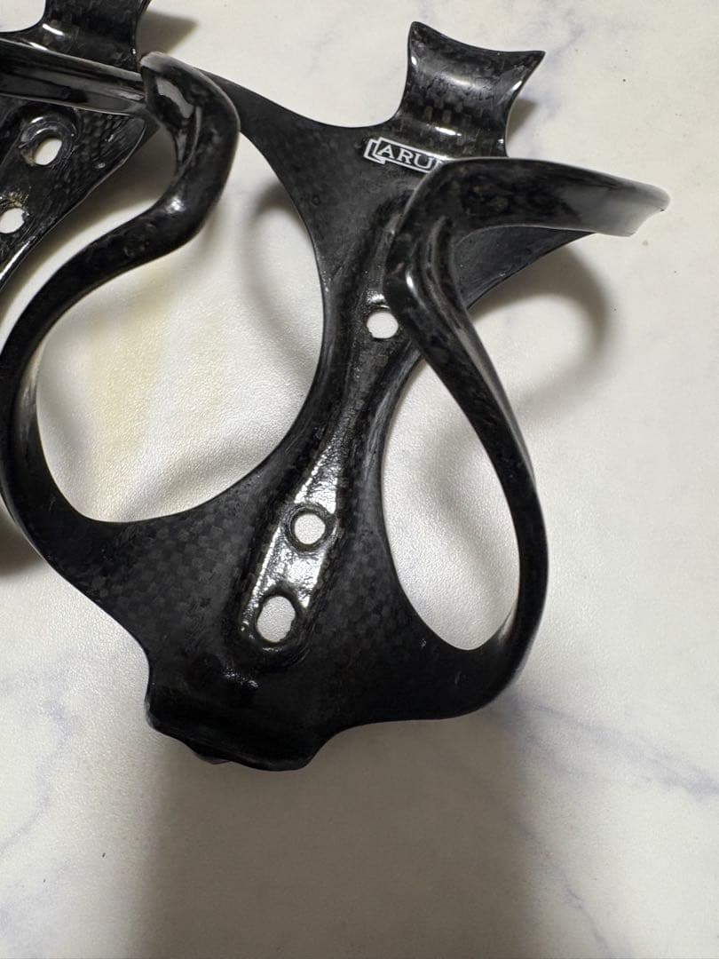 ARUNDEL カーボンボトルケージ 2個セット