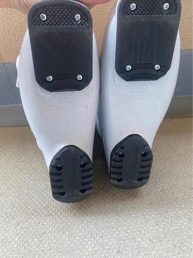 ROSSIGNOL 女性用スキーブーツ　サイズ26-26.5cm