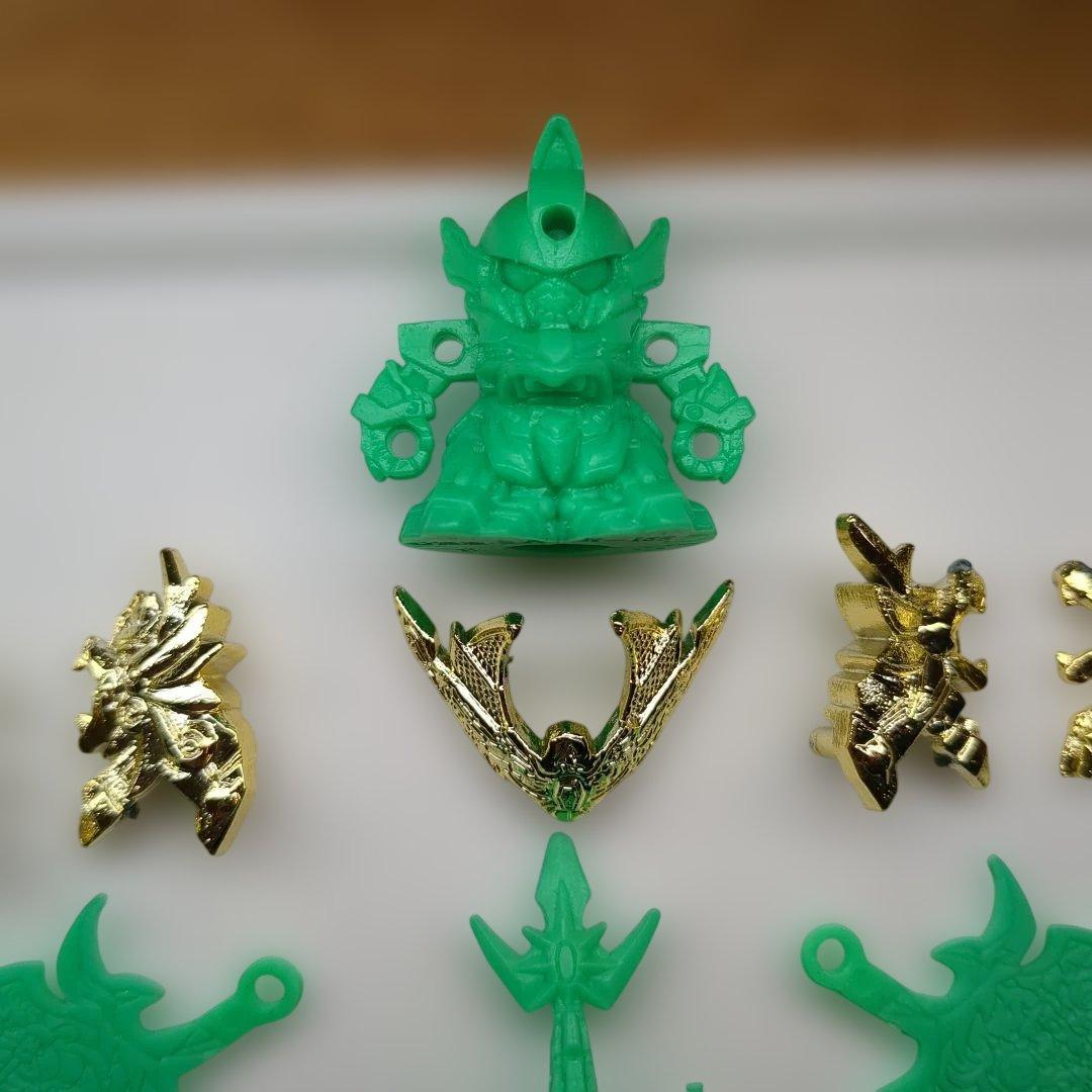 輝神大将軍　獅龍凰　ガン消し 金メッキ