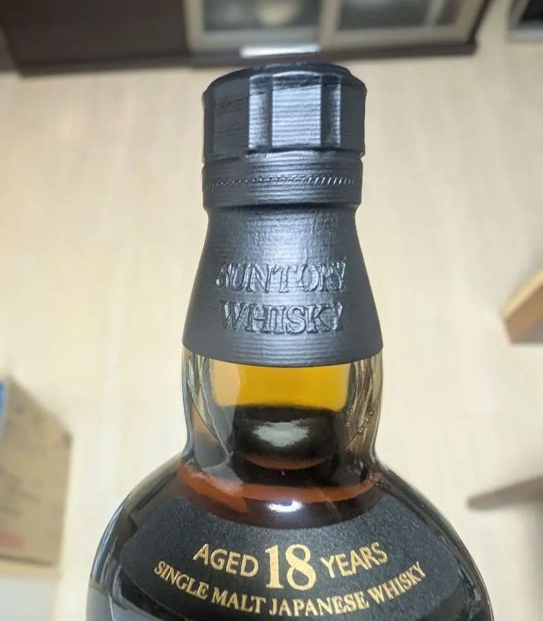 (50)SUNTORY山崎18年シングルモルトウイスキー700ml 43% 箱付
