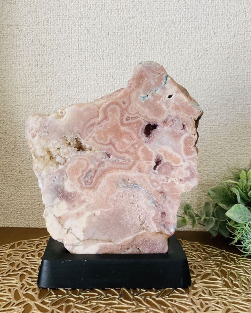 【希少】 特大　ピンクアメジスト✨　晶洞　原石　台座付き　置物