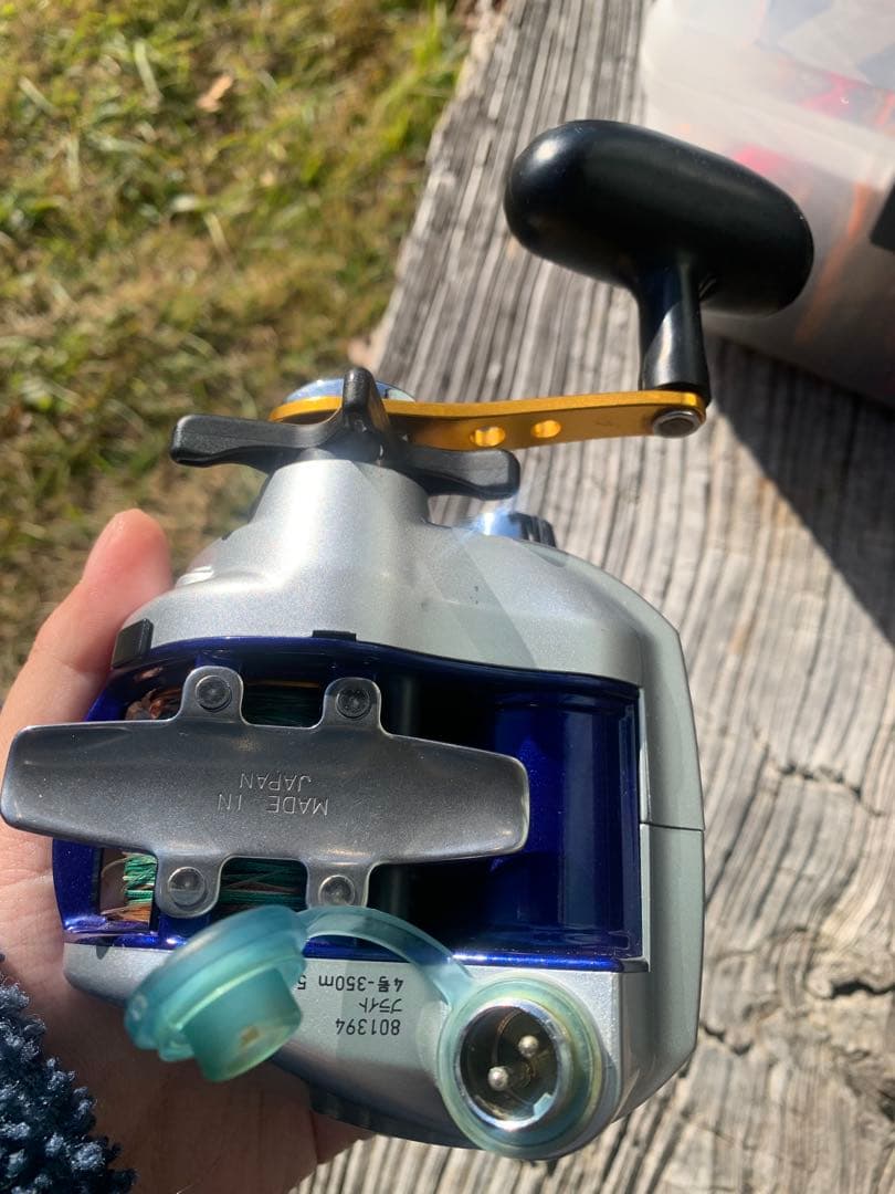 最終値下げ ダイワ DAIWA ハイパータナコン 400F 電動リール