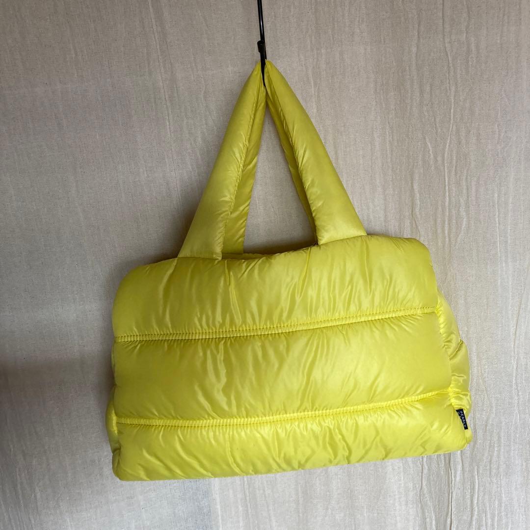 【美品】パーリゲイツ　チャーム付きバック　イエロー