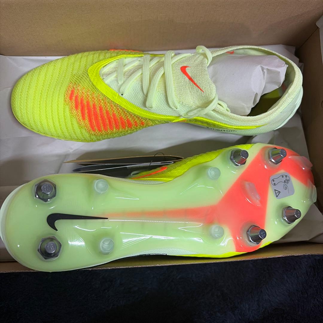 Nike Phantom サッカーシューズ スパイクSG