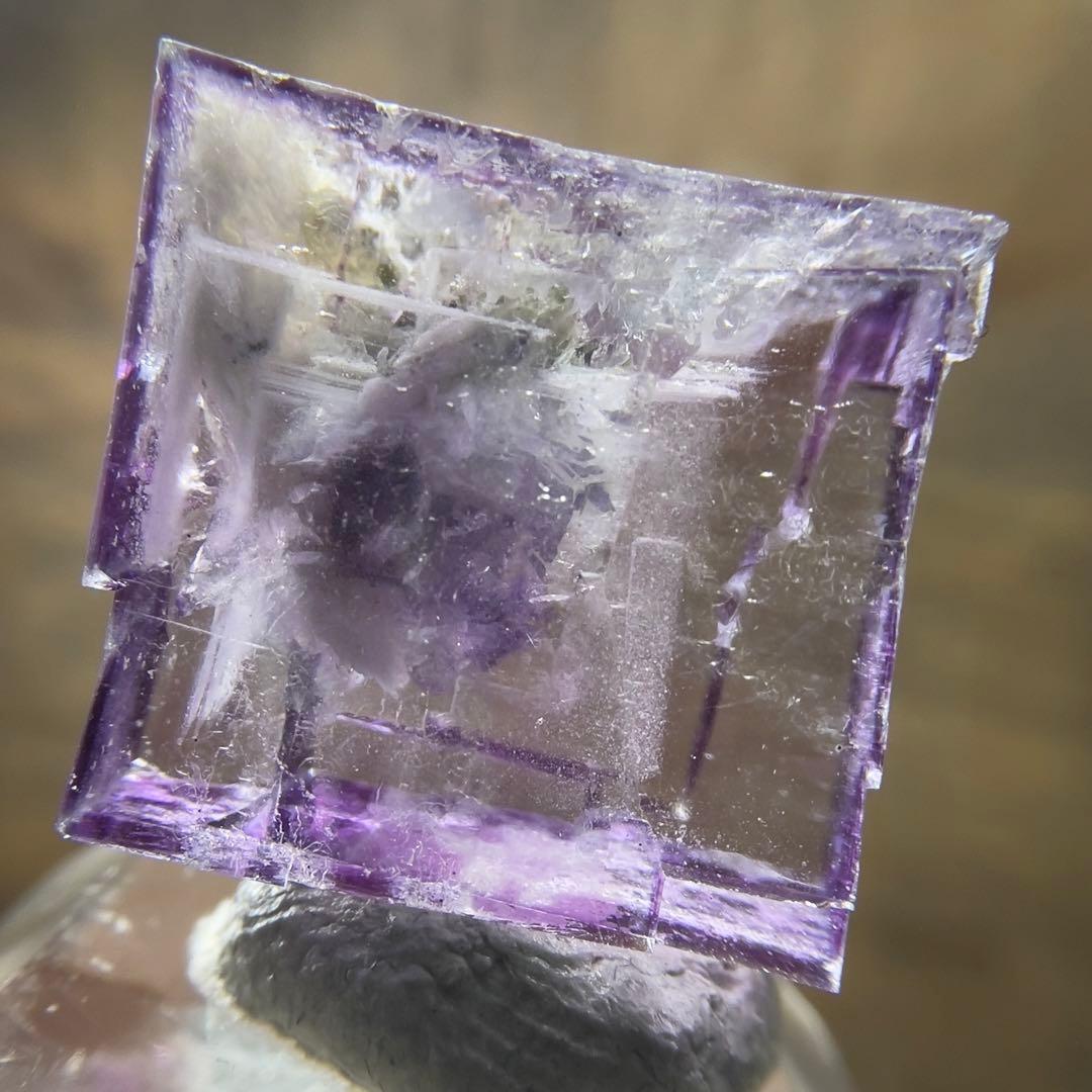 VIP-1003 中国　ヤオガンシャン産　フローライト原石＊ハイクリアパープル