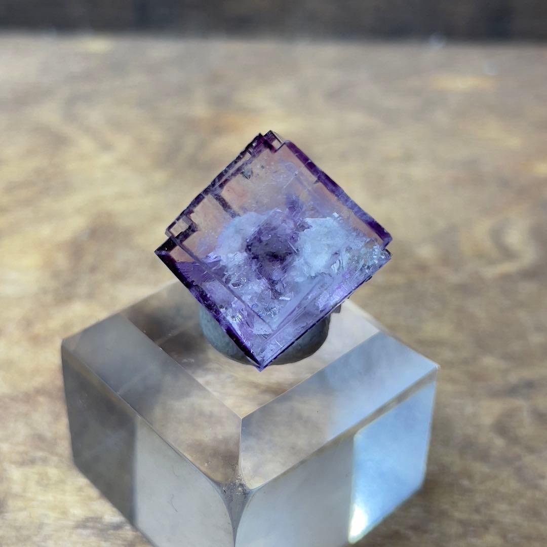 VIP-1003 中国　ヤオガンシャン産　フローライト原石＊ハイクリアパープル