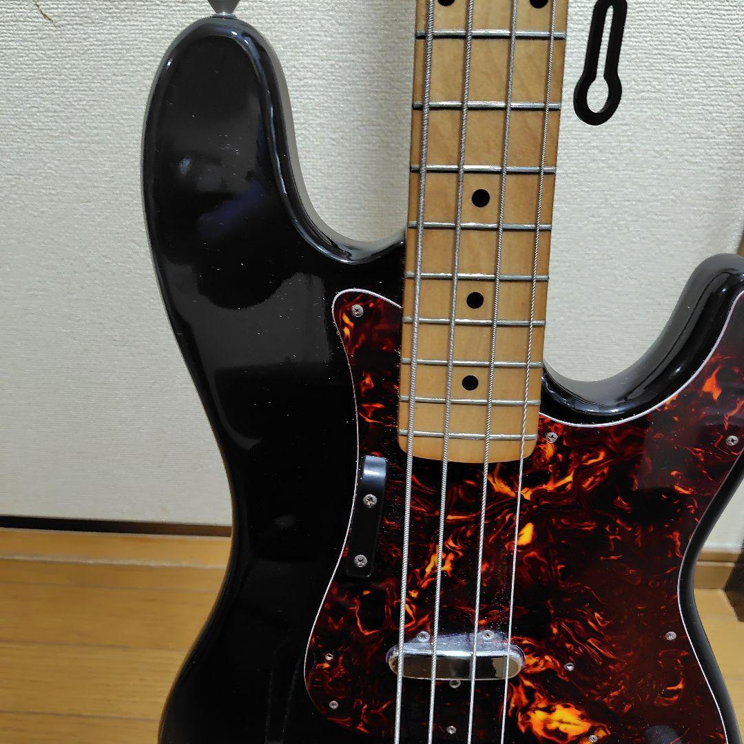 Founder 4弦ベース