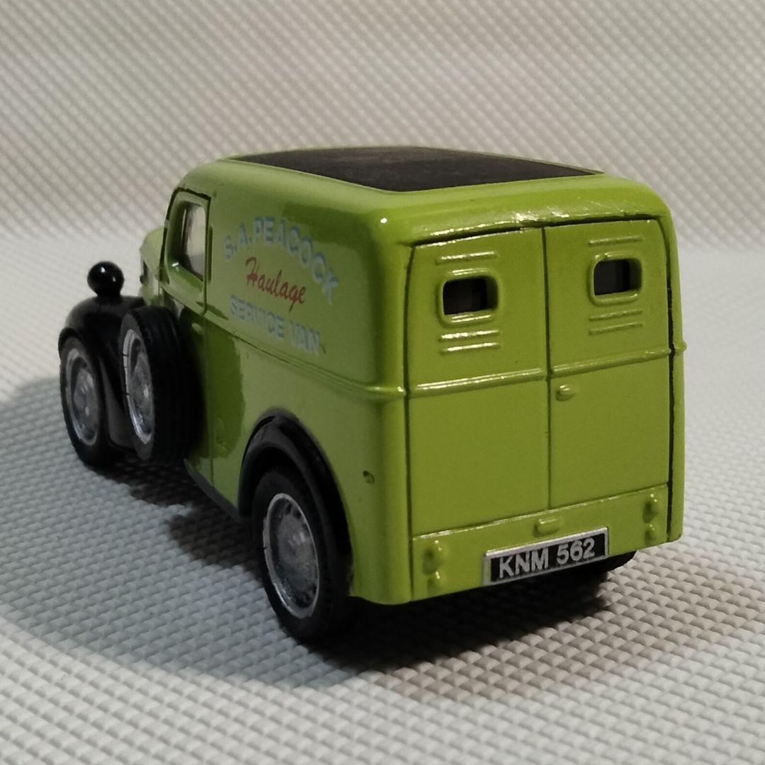★商談中★　5379 コーギー フォードソン SAピーコック 5CWT.VAN