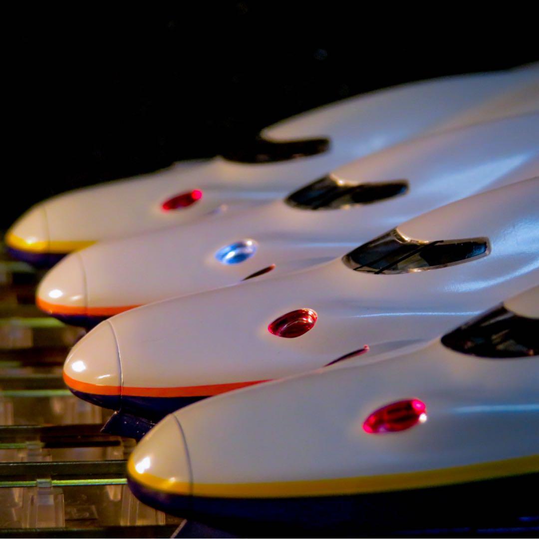 KATO E4系新幹線 Max 8両セット(最新ロット)【新品,未使用品】