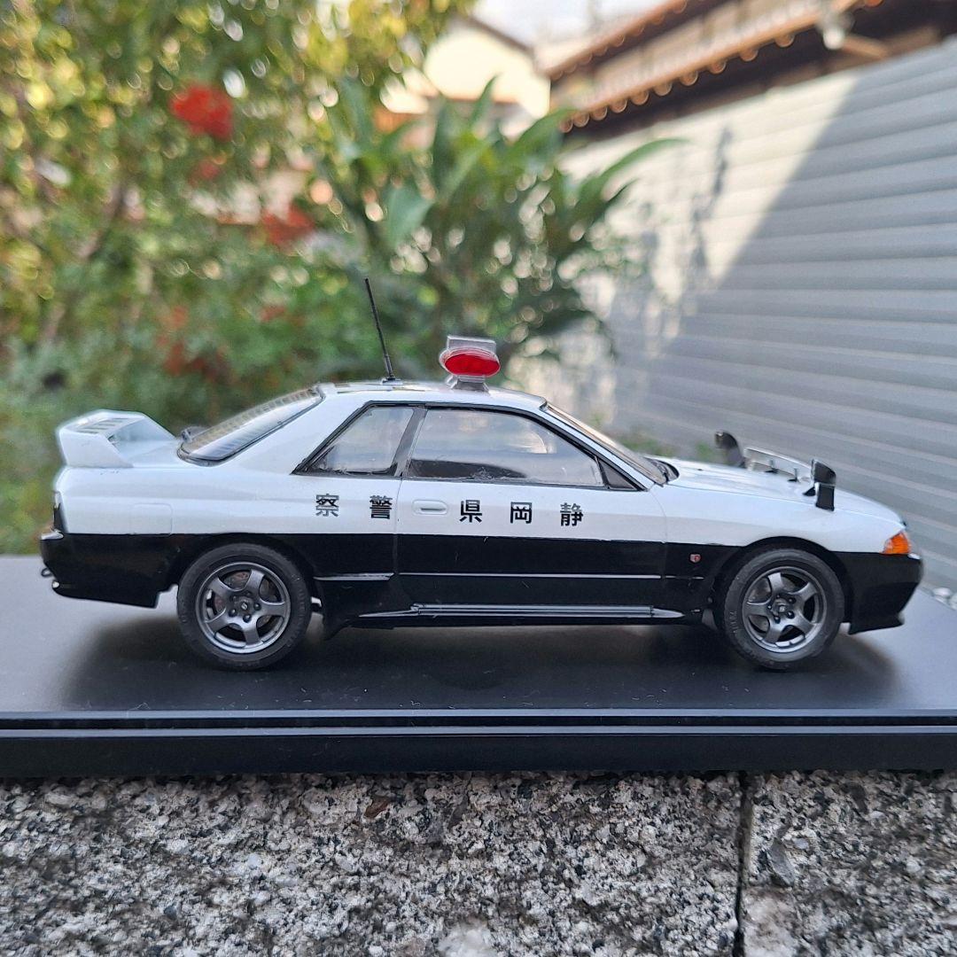 ハセガワR32GT-R パトカー アオシマR33GT-R ヴェイルサイド