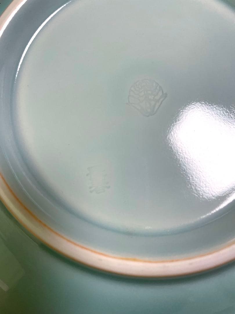 小笠原長春　青磁皿　紫陽花