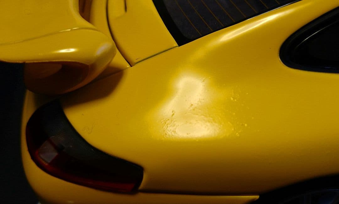 オートアート 1/18 ポルシェ911GT3(996) スピードイエロー