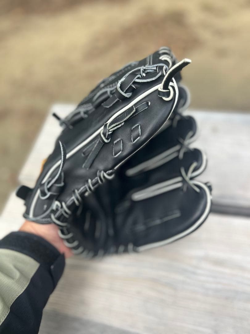 【新品未使用】ミズノプロ　オーダー　投手 硬式用（石川モデル）