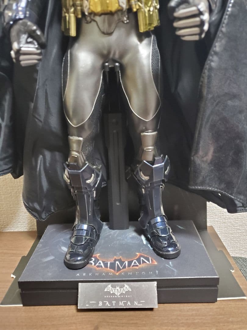 ホットトイズ　ビデオゲームマスターピース アーカムナイト1/6 バットマン