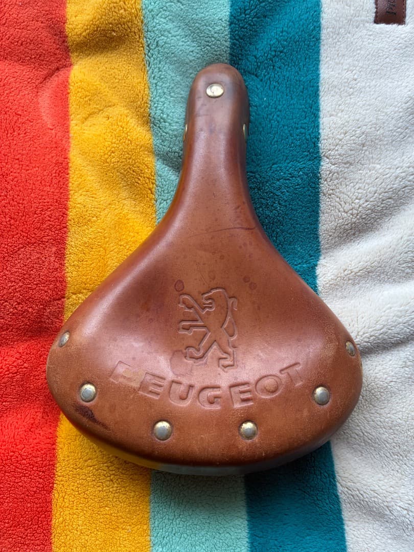 PEUGEOT （プジョー）Pacific18 レザーサドル