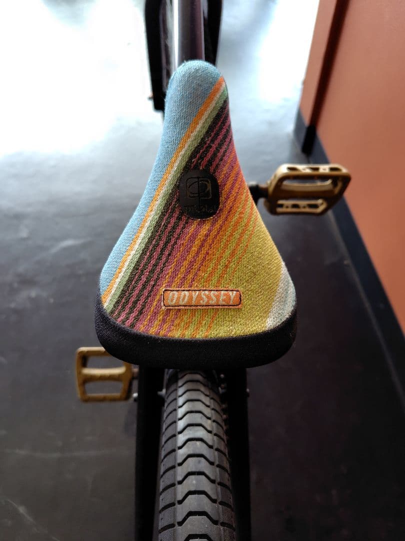 SUNDAY BMX クルーザー 24インチ フラットペダル付き