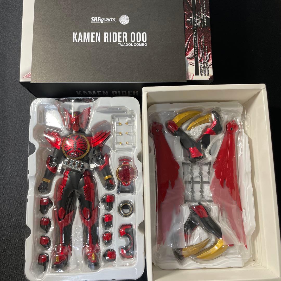 美品　真骨彫　仮面ライダーオーズ　タジャドルコンボ