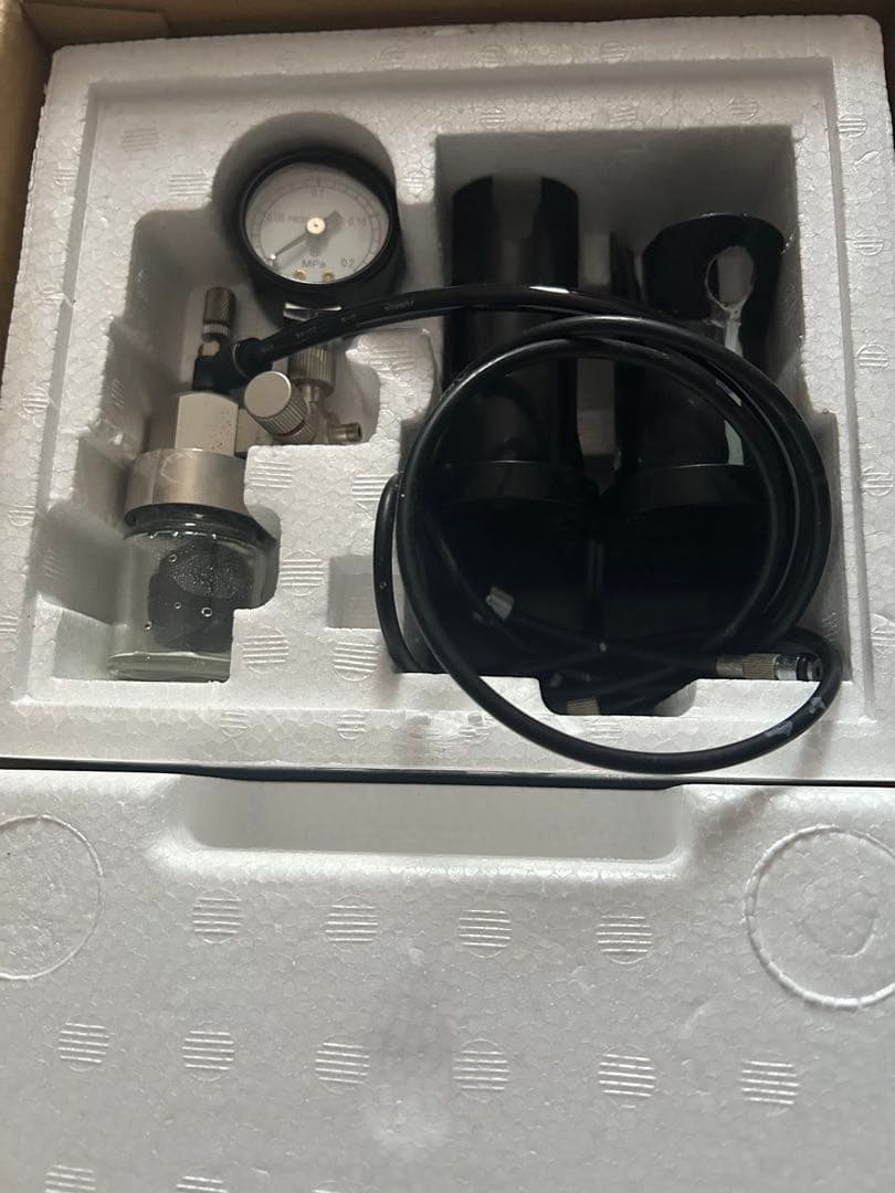 中古　クレオス　Mr リニアコンプレッサー　レギュレーターセットL5 エアブラシ