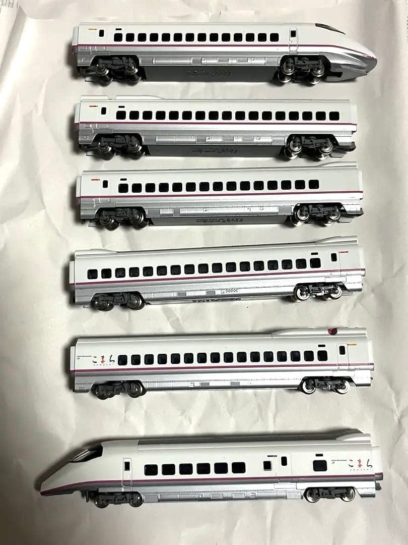 E3系秋田新幹線6両　tomix ライト点灯動力動作確認済　ジャンク品