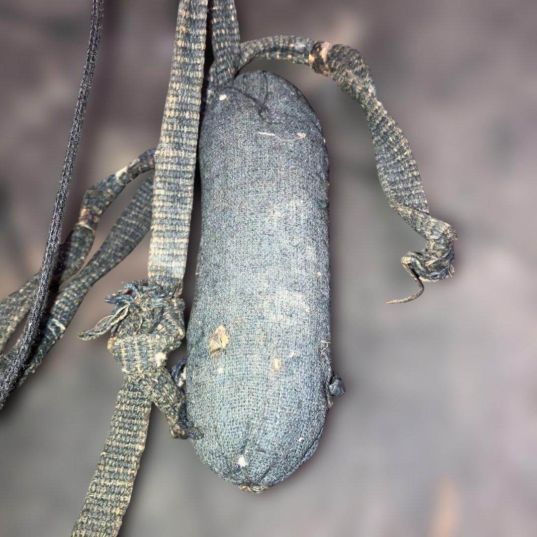 八枚　鐵漆塗八枚張陣笠