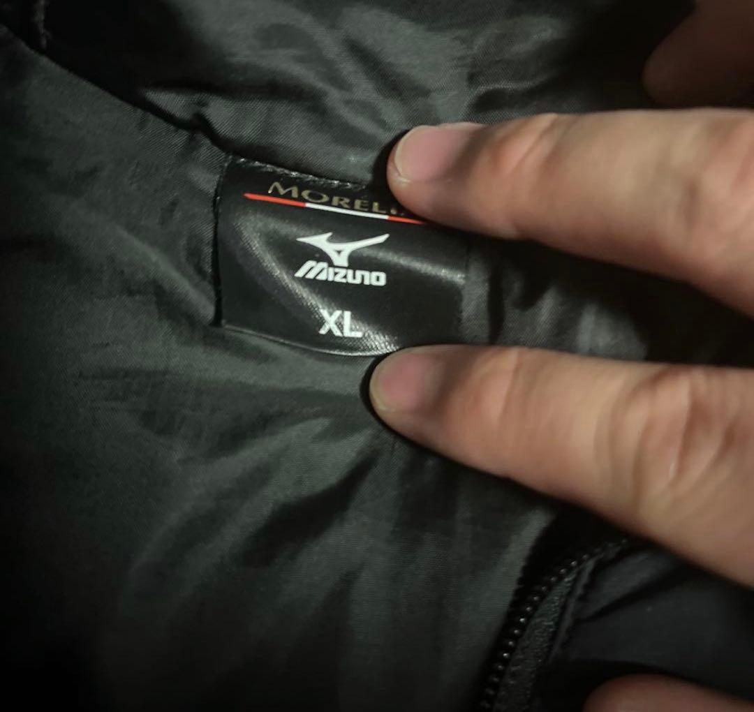 Mizuno MORELIA ウィンドブレーカー