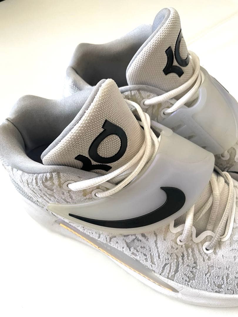 NIKE スニーカー　CZ0170-100 US12 ケヴィンデュラント