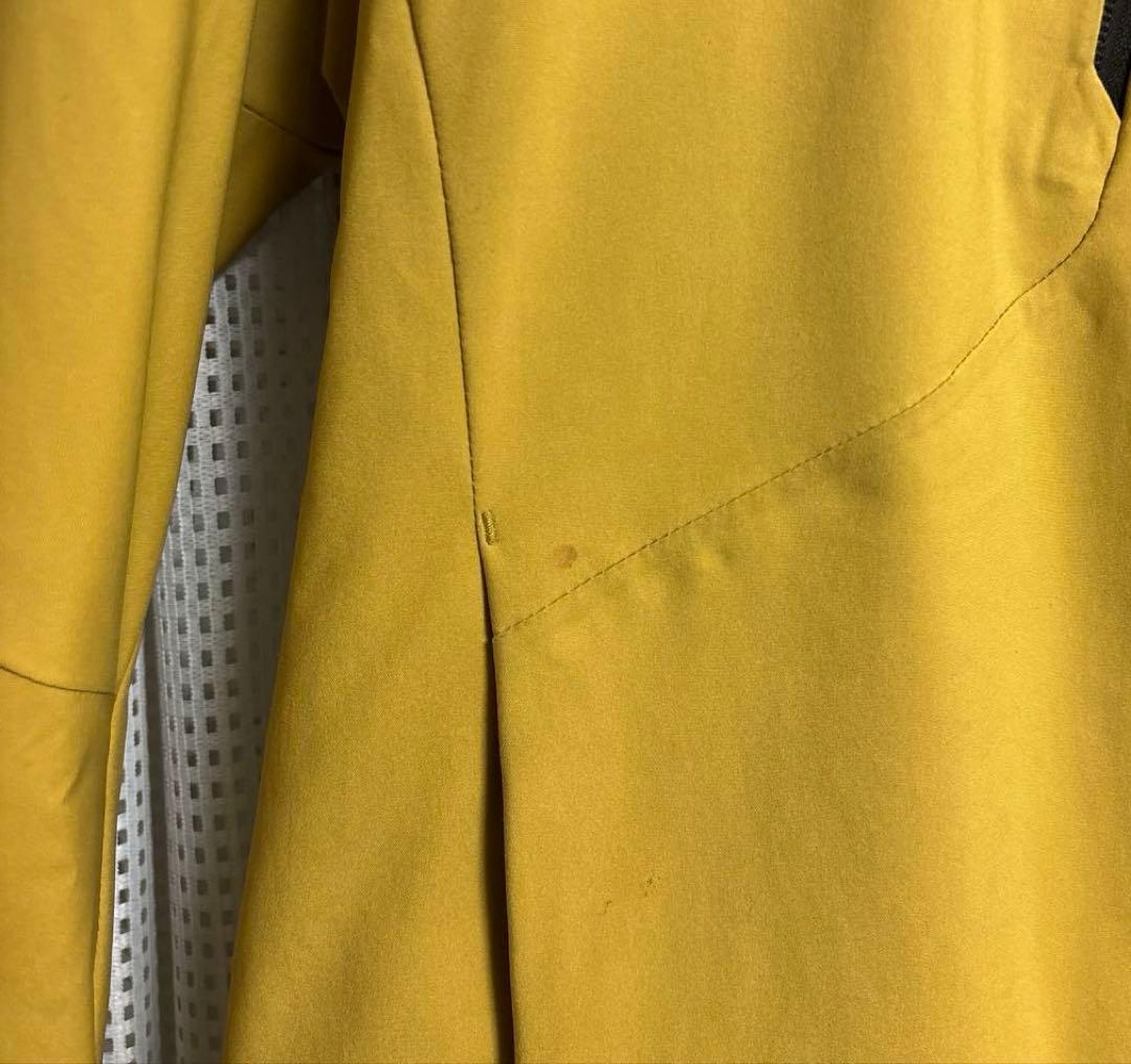 DESCENTE スキーウェア　Mサイズ　2022-2023 サルファーイエロー