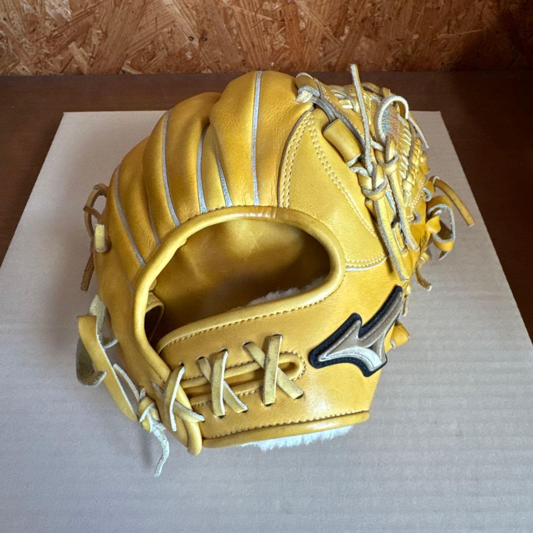 ミズノ グローバルエリート 軟式グローブ(内野用)