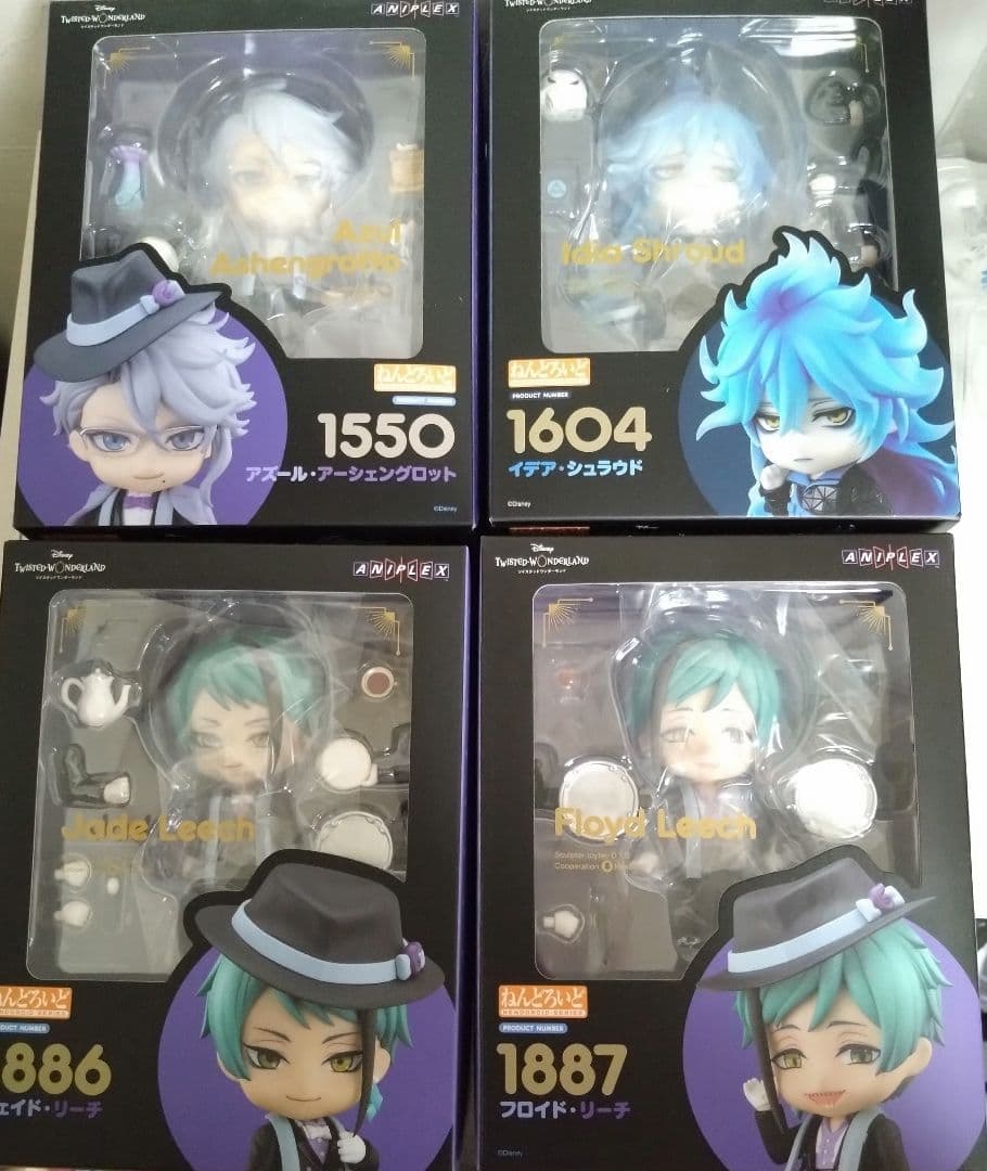 ツイステ ねんどろいど 4体