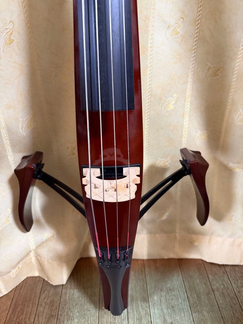 サイレントチェロSVC200 ヤマハ　弓付き