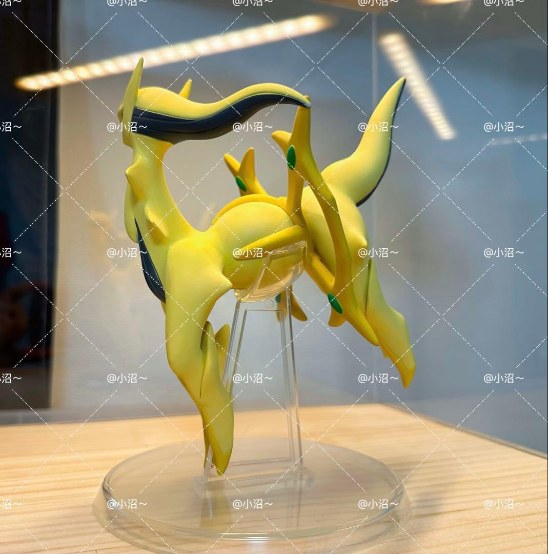 ポケモンスケールワールド 色違いアルセウス