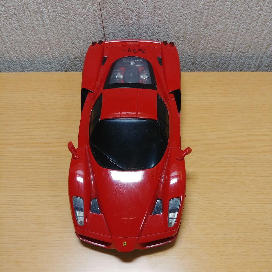 フェラーリ 1/10スケール ラジコンカー