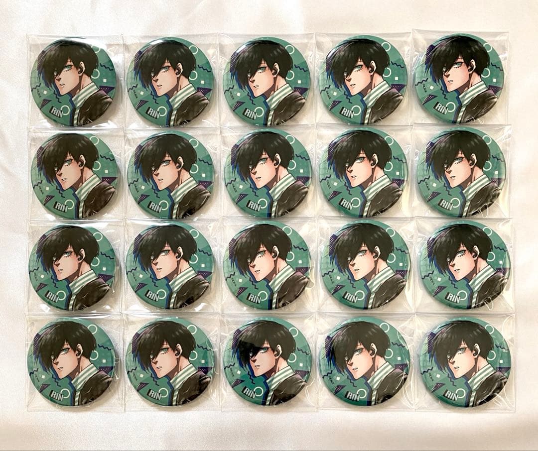 【未使用品】ブルーロック 糸師凛 私服 缶バッジ 再販