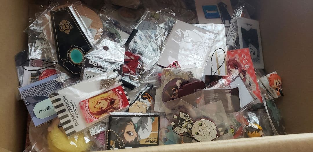 アニメ ノンジャンル キャラ グッズ 大量 まとめ 100サイズ