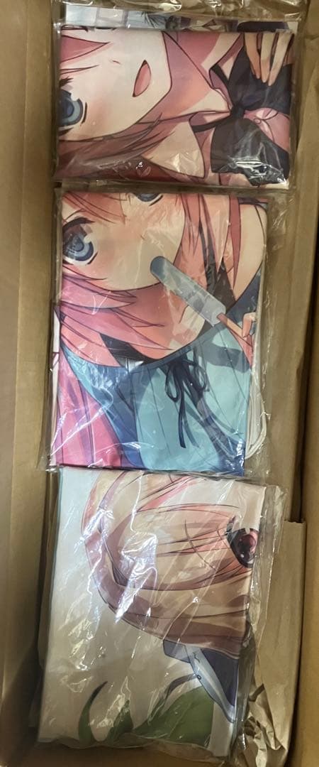 よう実　タペストリー 14点