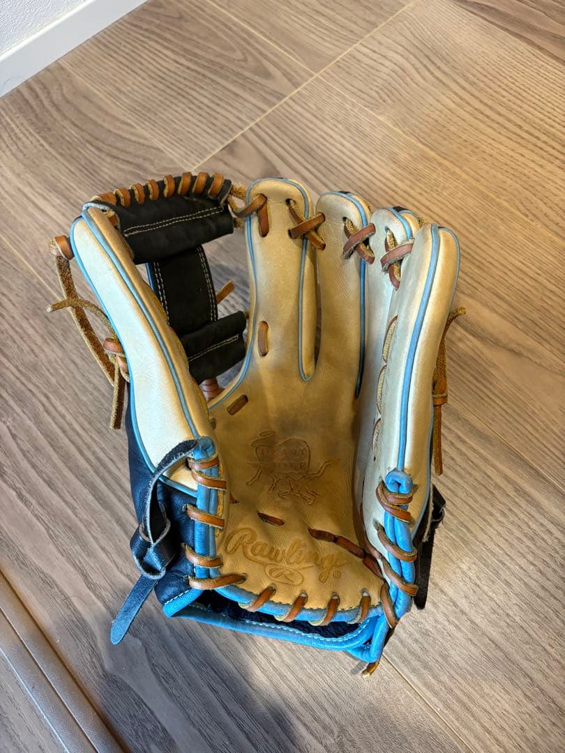 【今月限り期間限定価格】　ローリングス 軟式　グローブ 黒/青 MLBロゴ