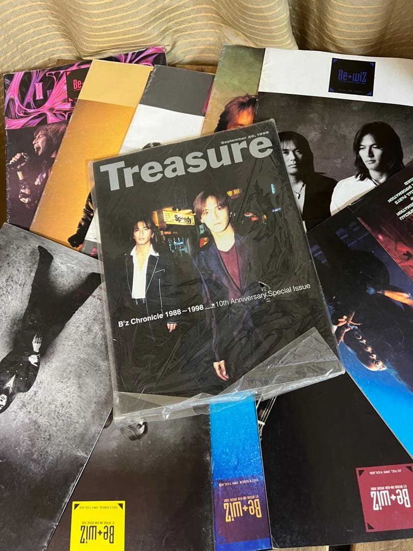 【B'z】会報誌　B'z Be wiz  vol20〜29＋treasure