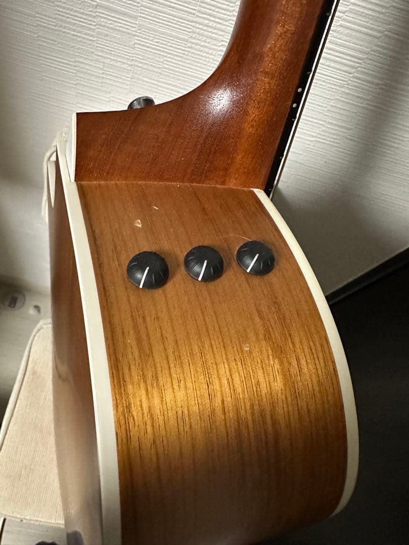 Taylor 214Koa アコースティックギター カッタウェイ
