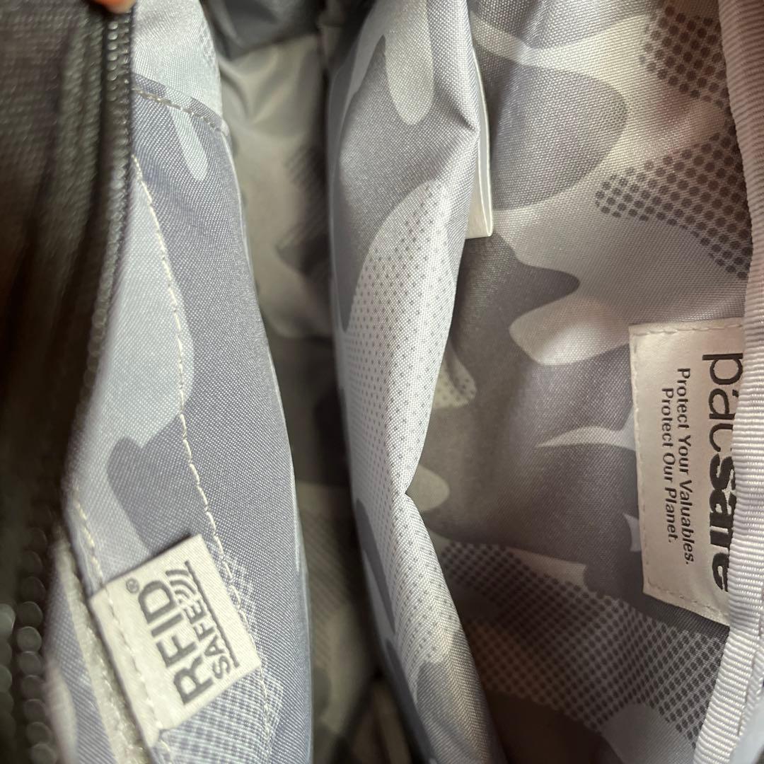 pacsafe GOクロスボディショルダーバッグ