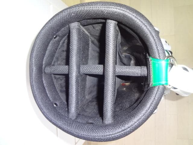 AKIRA / アキラ エナメル 3点式 豪華キャディバッグの 限定品 極上品