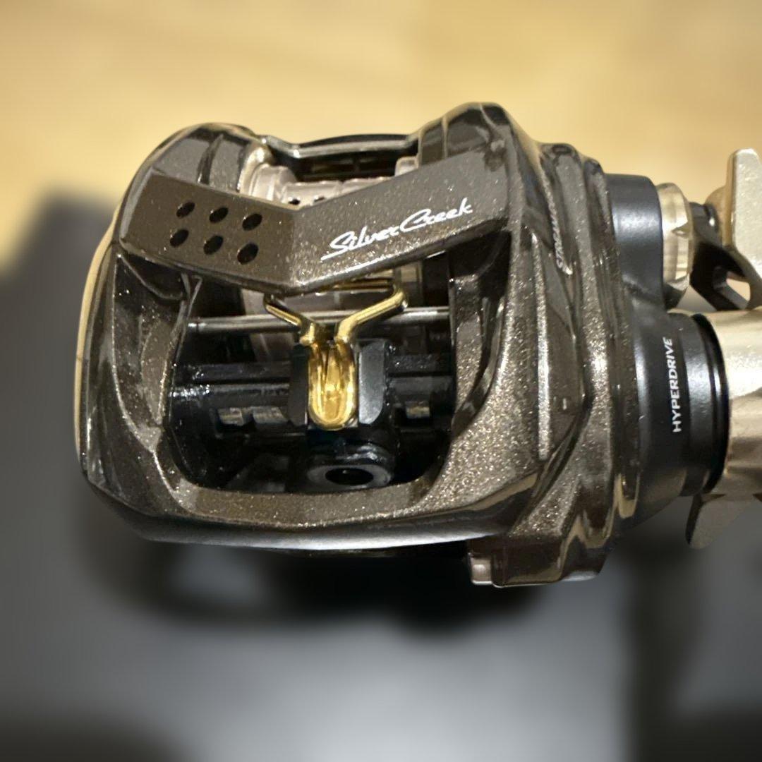 DAIWA シルバークリークAIR TW STREAM CUSTOM 8.5L