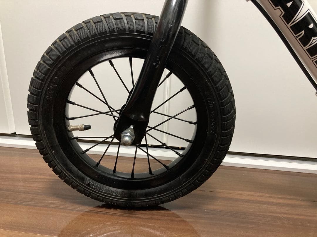 【美品】sparky スパーキー キックバイク ホワイト 白　ロングサドル付