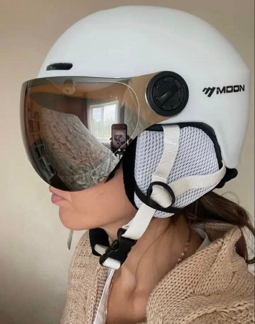 MOON スキー　スノーボード　ヘルメット ホワイトL ゴーグル付き